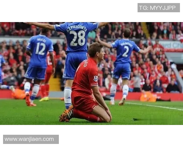 曼联旧将尴尬瞬间：VAR取消进球引发理疗师嘲讽，背后隐藏的足球新趋势